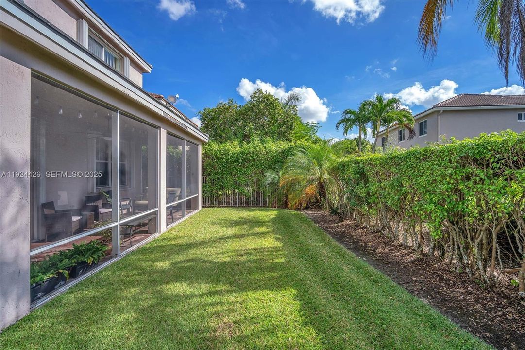 En Renta: $5,200 (5 camas, 3 baños, 2480 Pies cuadrados)