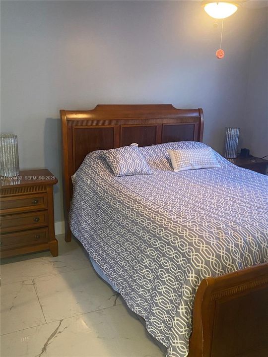 For Rent: $4,150 (3 beds, 2 baths, 1815 Square Feet)