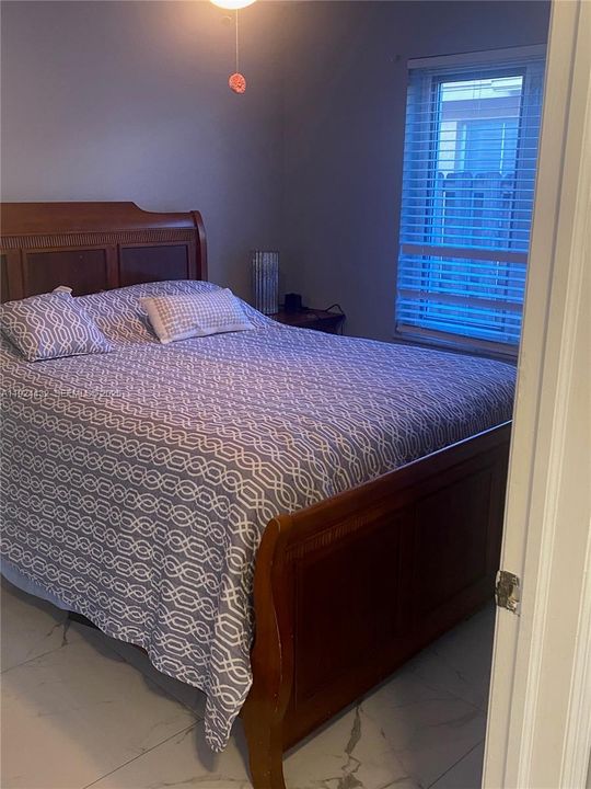 For Rent: $4,150 (3 beds, 2 baths, 1815 Square Feet)