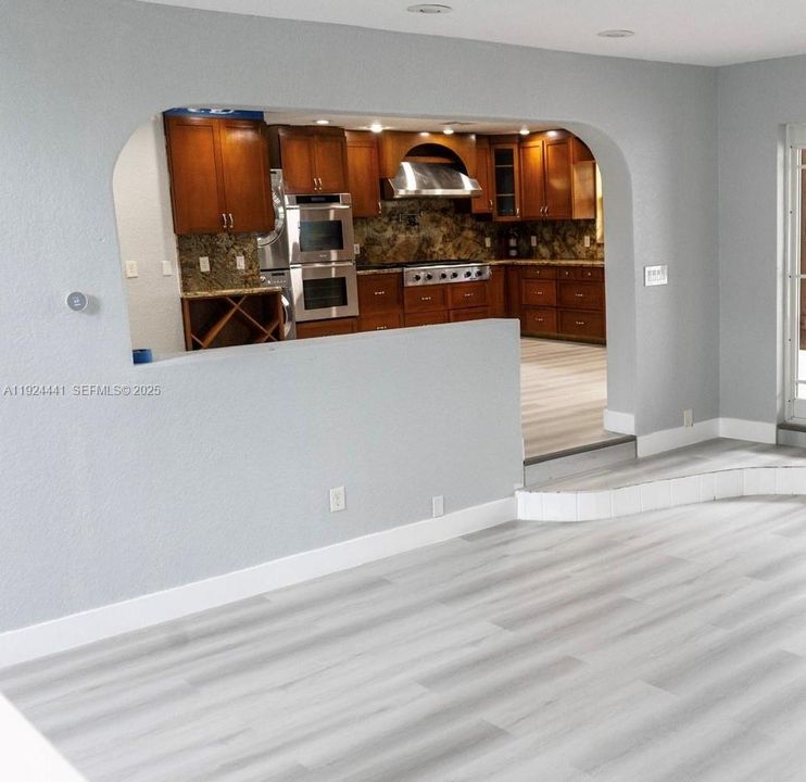 For Rent: $8,950 (4 beds, 3 baths, 2471 Square Feet)