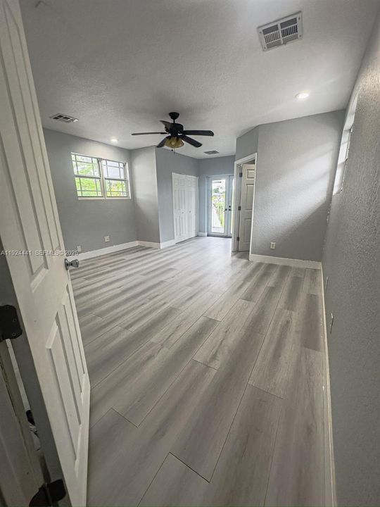 For Rent: $8,950 (4 beds, 3 baths, 2471 Square Feet)