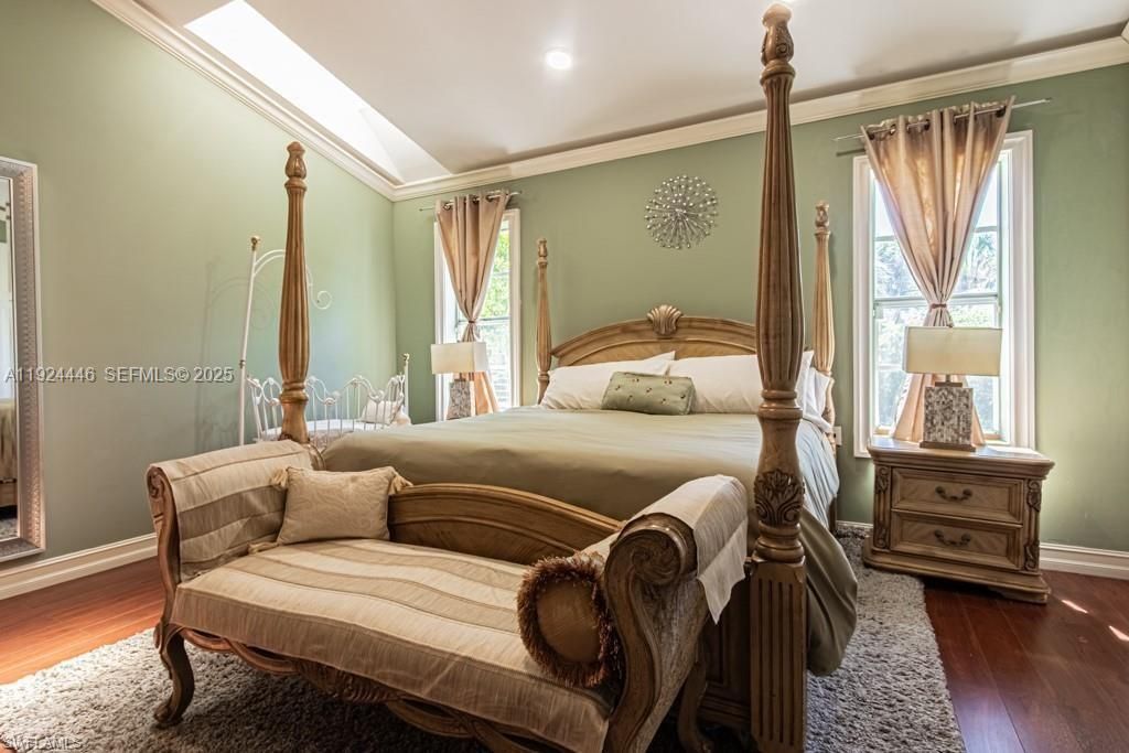 For Sale: $1,650,000 (6 beds, 5 baths, 0 Square Feet)