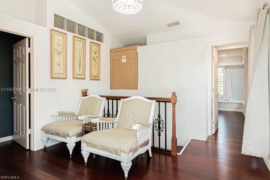 For Sale: $1,650,000 (6 beds, 5 baths, 0 Square Feet)