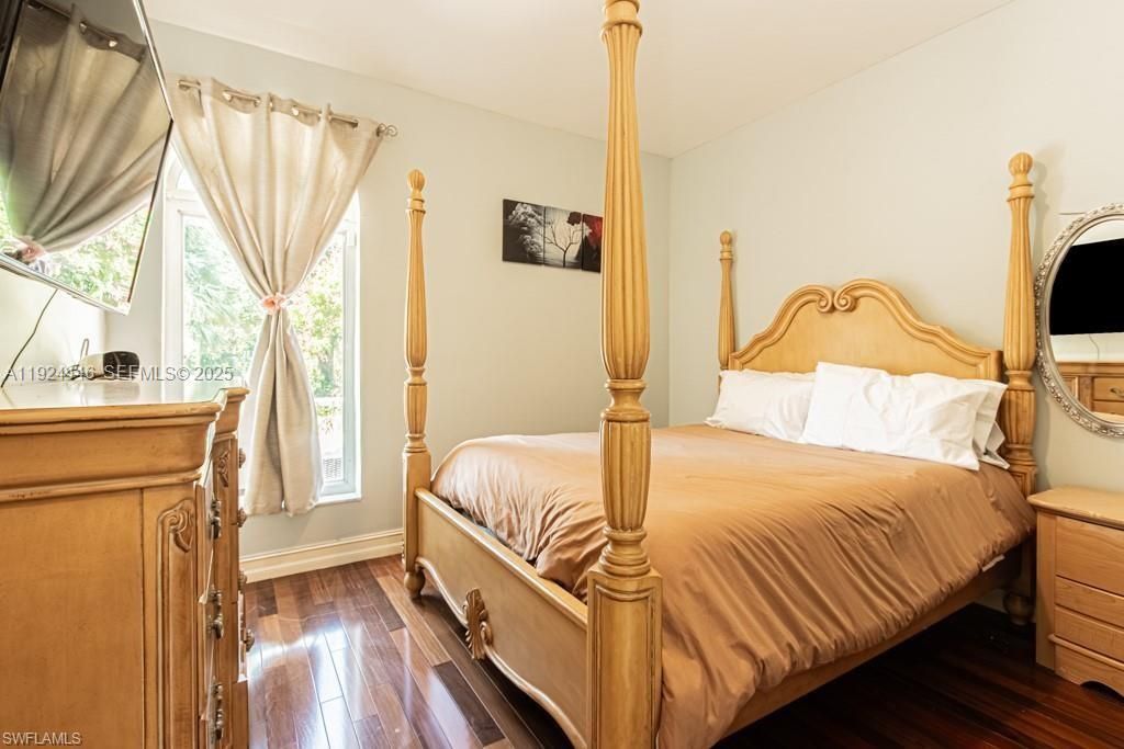 For Sale: $1,650,000 (6 beds, 5 baths, 0 Square Feet)