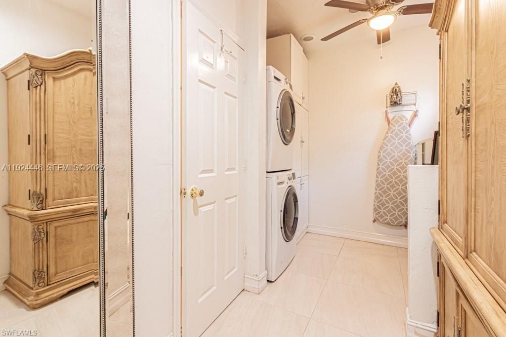 For Sale: $1,650,000 (6 beds, 5 baths, 0 Square Feet)