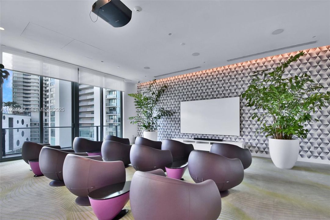 На продажу: $488,000 (1 спален, 1 ванн, 622 Квадратных фут)