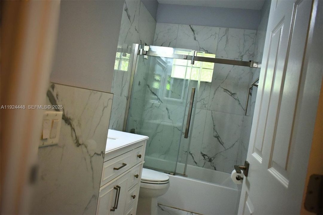 For Rent: $3,400 (3 beds, 2 baths, 1509 Square Feet)