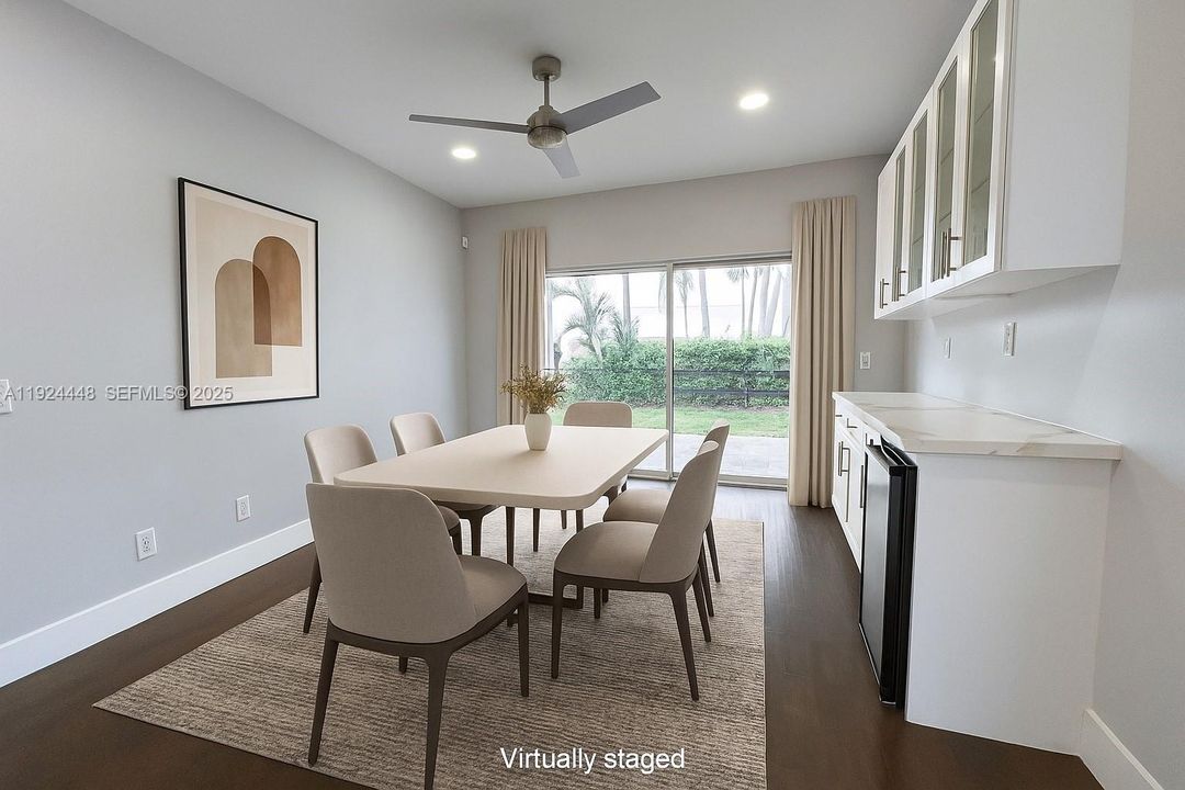 Dinning Area Virtually Staged
