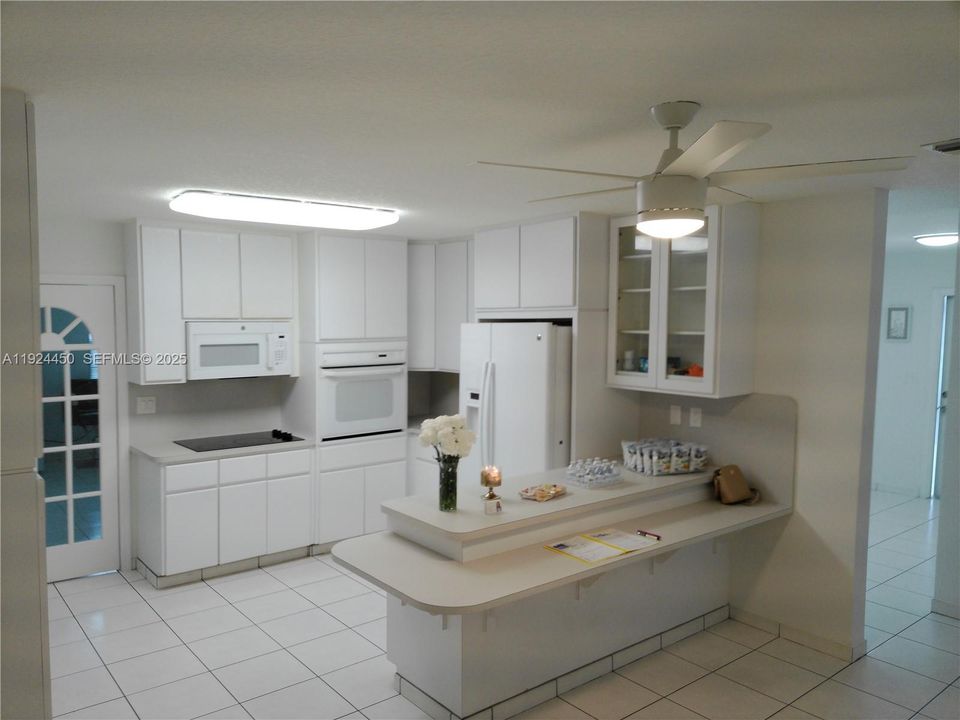 待售: $869,999 (5 贝兹, 4 浴室, 2529 平方英尺)