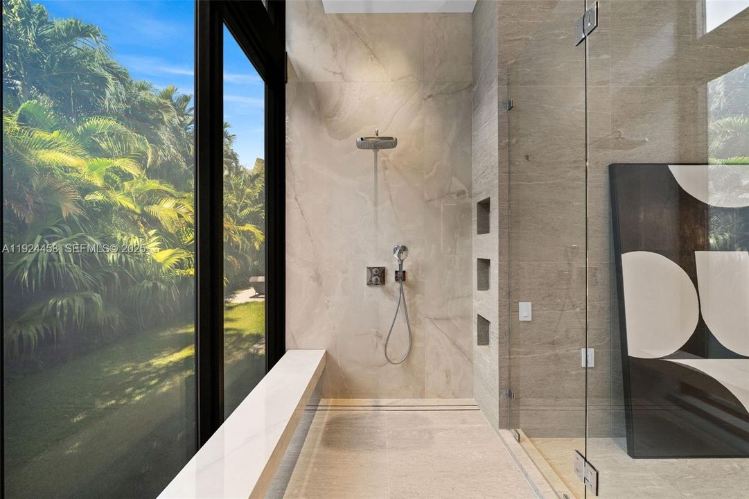 For Sale: $8,900,000 (6 beds, 9 baths, 5457 Square Feet)