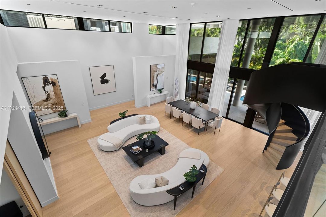 For Sale: $8,900,000 (6 beds, 9 baths, 5457 Square Feet)