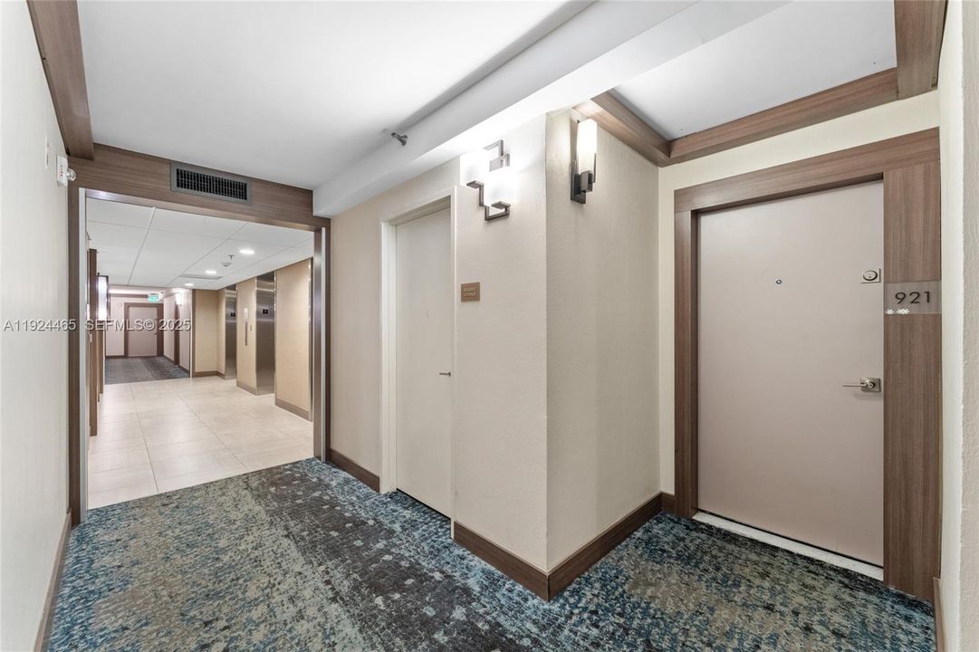 待售: $294,900 (2 贝兹, 2 浴室, 0 平方英尺)