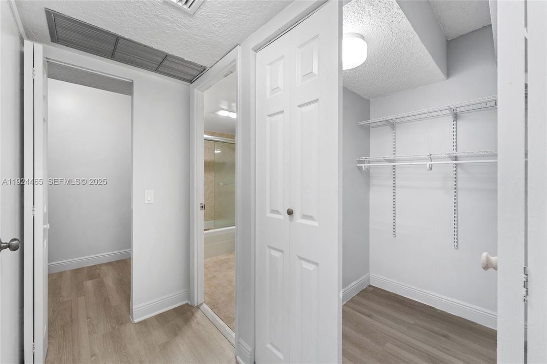 待售: $294,900 (2 贝兹, 2 浴室, 0 平方英尺)