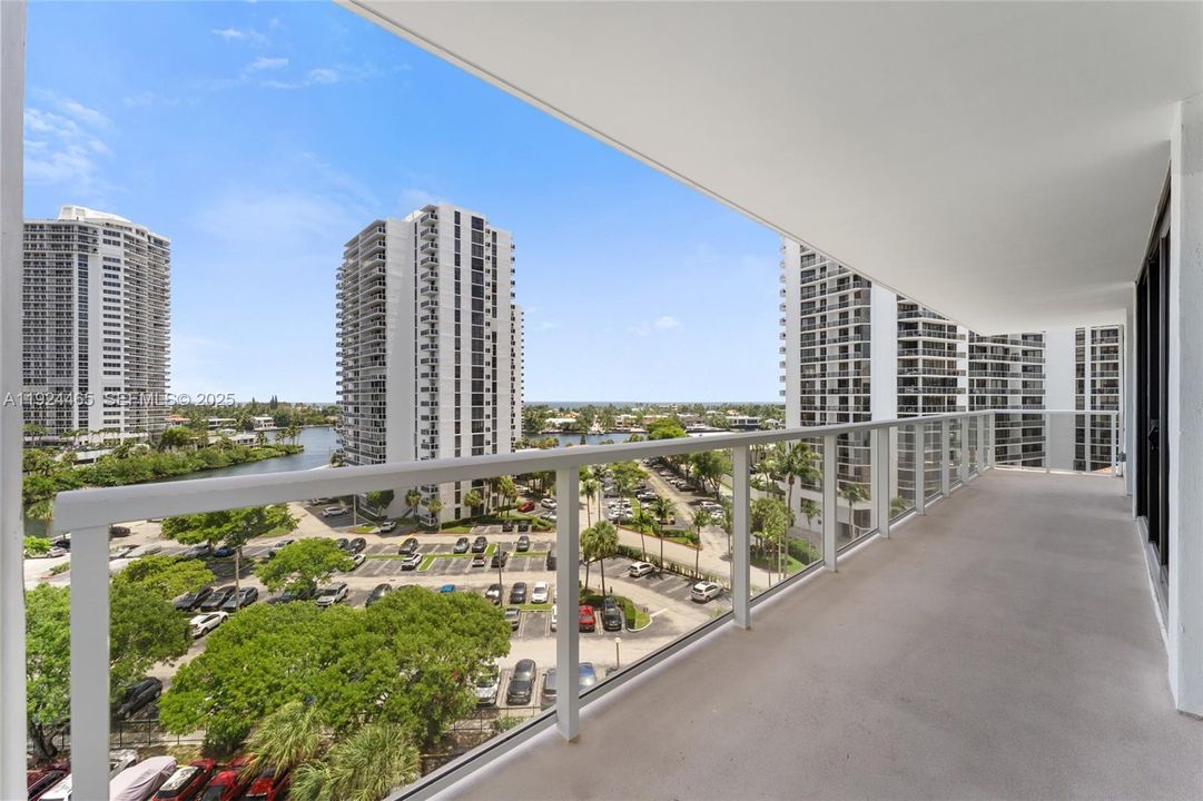 待售: $294,900 (2 贝兹, 2 浴室, 0 平方英尺)