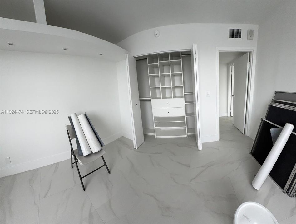 待售: $459,000 (2 贝兹, 2 浴室, 1213 平方英尺)