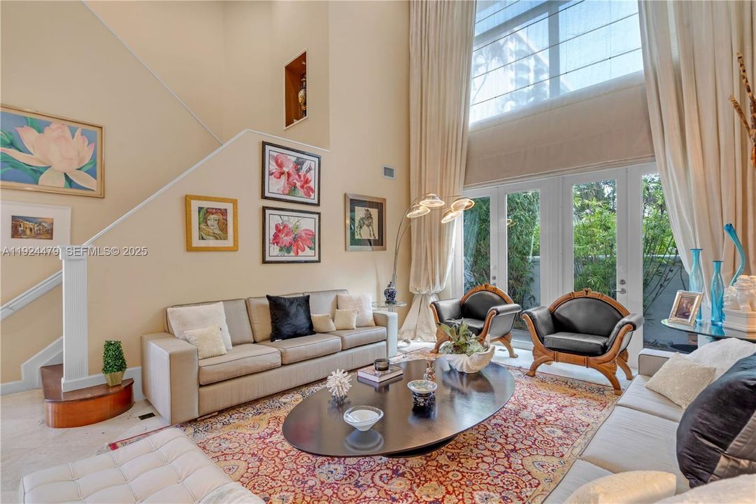 For Sale: $2,750,000 (5 beds, 4 baths, 3339 Square Feet)