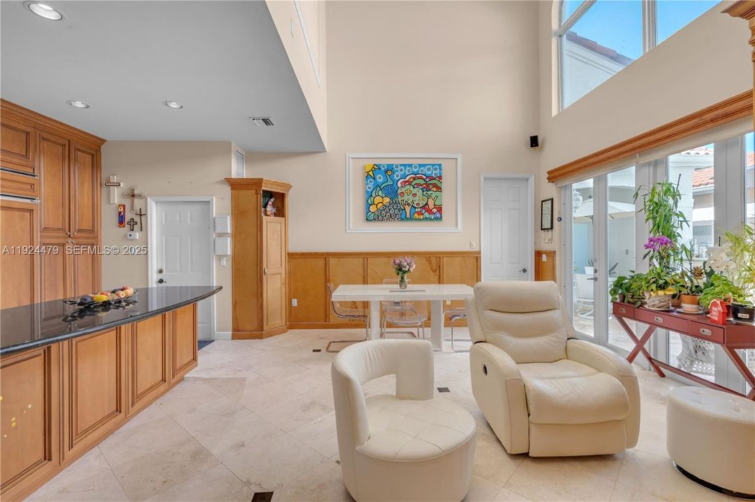 For Sale: $2,750,000 (5 beds, 4 baths, 3339 Square Feet)