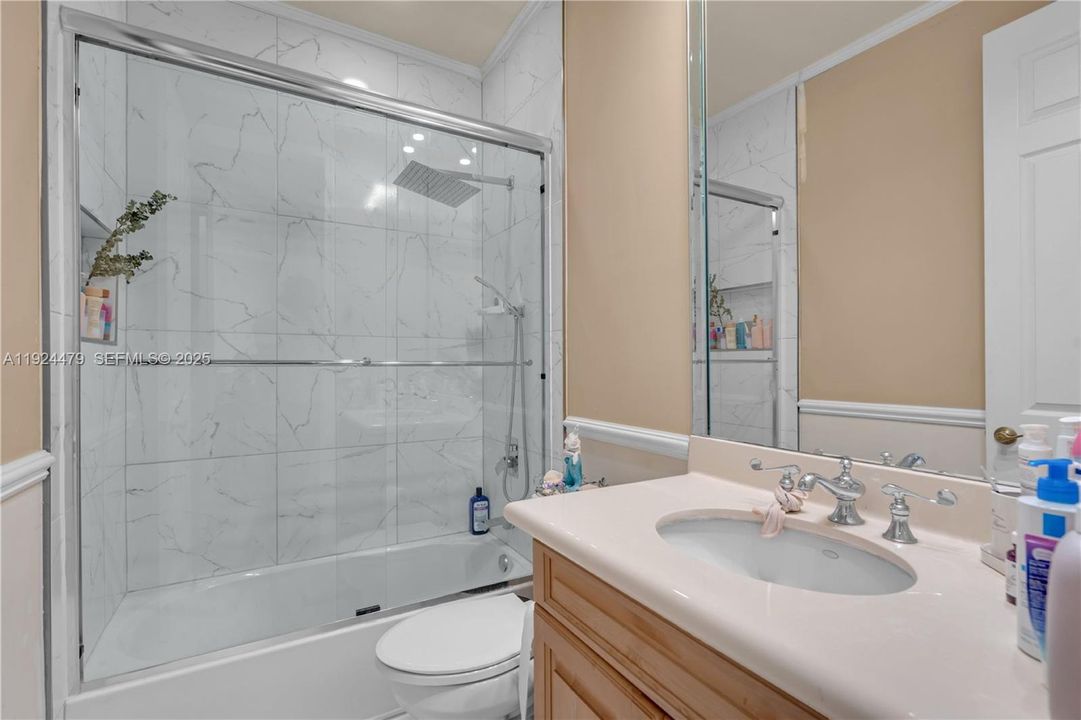 For Sale: $2,750,000 (5 beds, 4 baths, 3339 Square Feet)