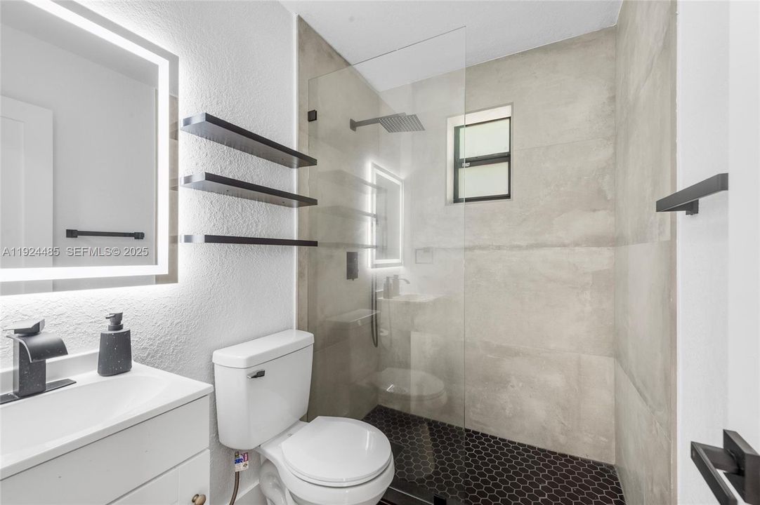 For Sale: $599,000 (3 beds, 2 baths, 1334 Square Feet)