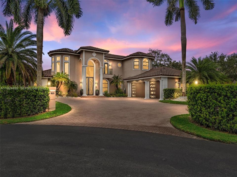 En Venta: $3,850,000 (6 camas, 5 baños, 5144 Pies cuadrados)