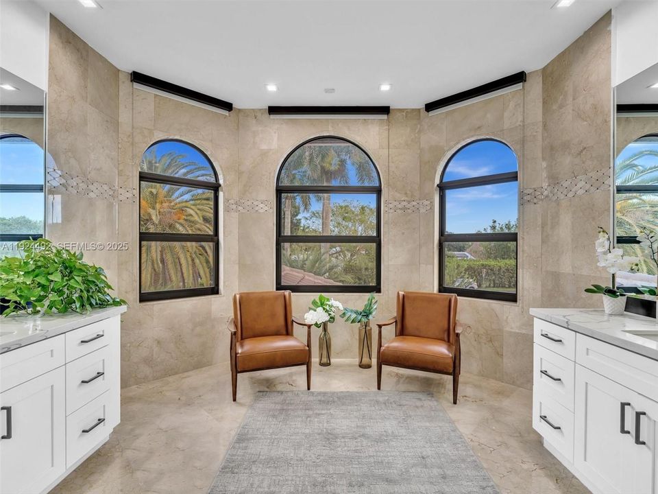 En Venta: $3,850,000 (6 camas, 5 baños, 5144 Pies cuadrados)