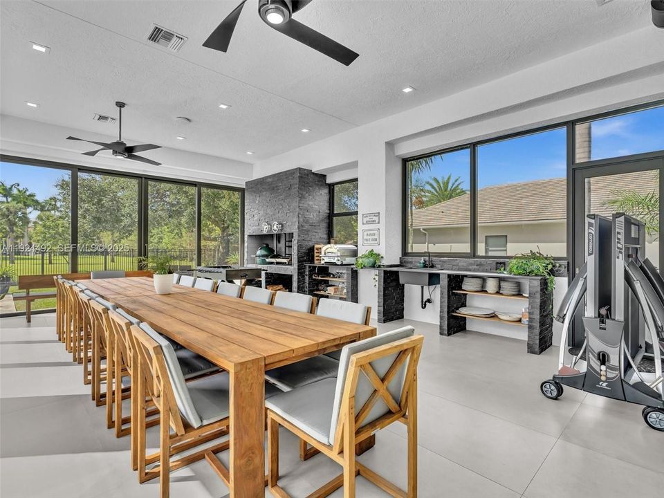 En Venta: $3,850,000 (6 camas, 5 baños, 5144 Pies cuadrados)