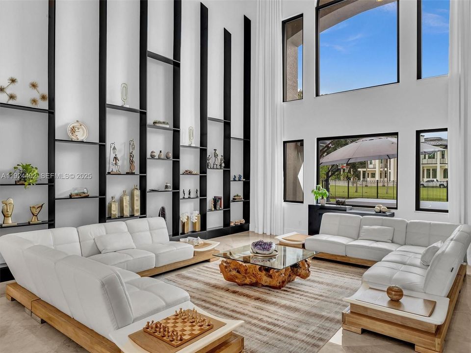 En Venta: $3,850,000 (6 camas, 5 baños, 5144 Pies cuadrados)