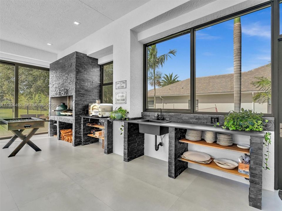 En Venta: $3,850,000 (6 camas, 5 baños, 5144 Pies cuadrados)