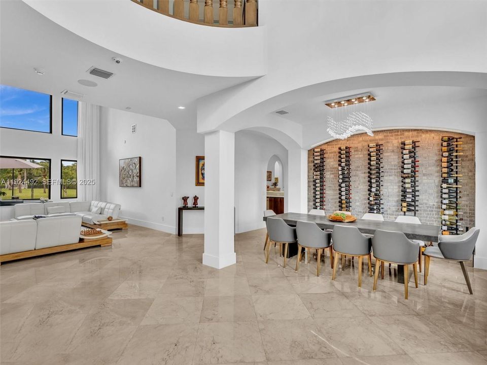 En Venta: $3,850,000 (6 camas, 5 baños, 5144 Pies cuadrados)