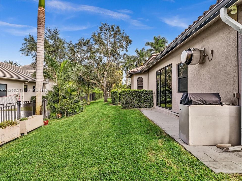 En Venta: $3,850,000 (6 camas, 5 baños, 5144 Pies cuadrados)