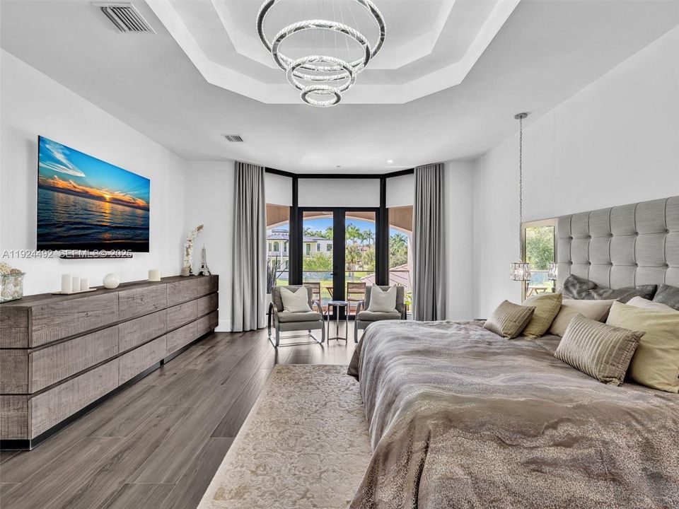 En Venta: $3,850,000 (6 camas, 5 baños, 5144 Pies cuadrados)