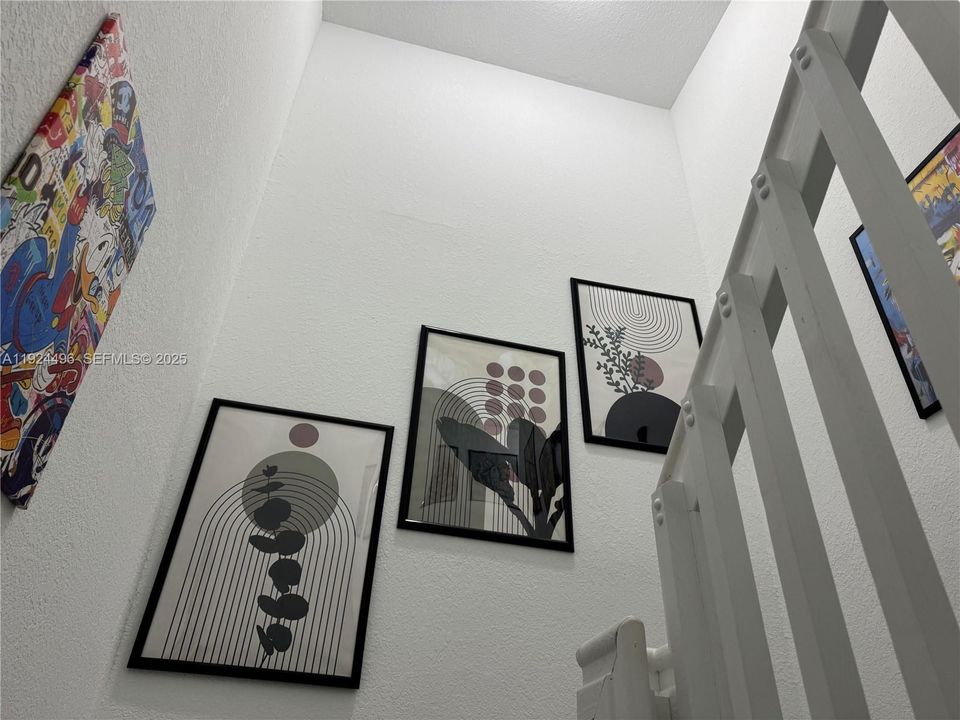 For Rent: $1,300 (1 beds, 1 baths, 0 Square Feet)