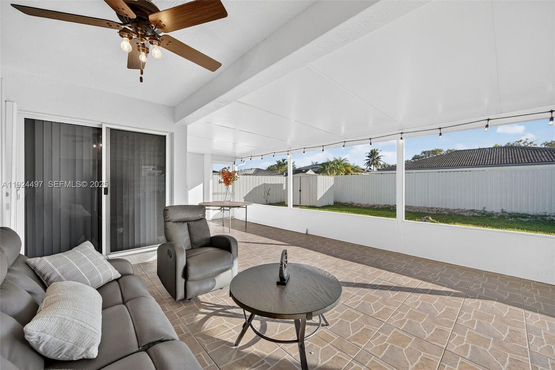 For Rent: $3,800 (4 beds, 2 baths, 1730 Square Feet)