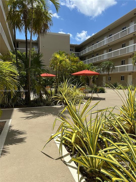 En Venta: $220,000 (1 camas, 1 baños, 712 Pies cuadrados)