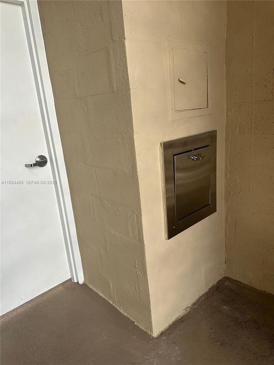 En Venta: $220,000 (1 camas, 1 baños, 712 Pies cuadrados)