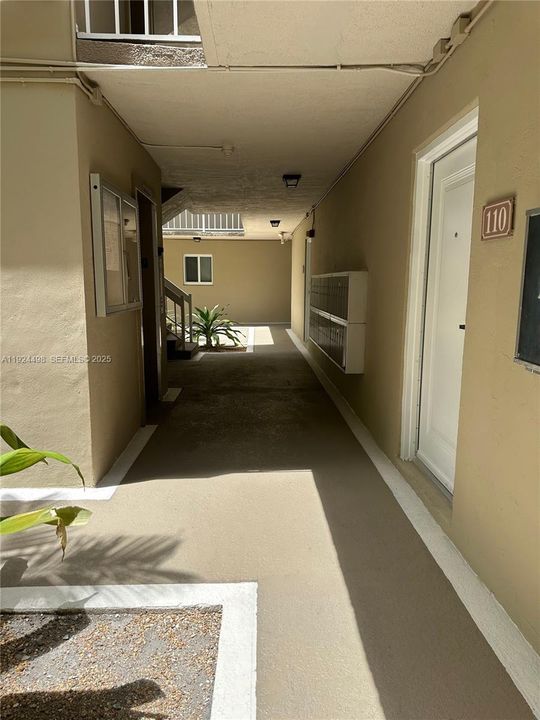 En Venta: $220,000 (1 camas, 1 baños, 712 Pies cuadrados)