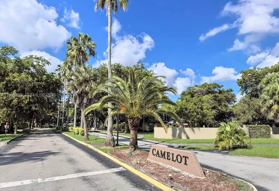 出租: $2,800 (2 贝兹, 2 浴室, 1302 平方英尺)