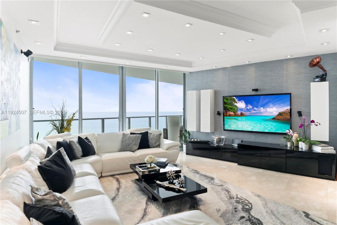 For Rent: $9,900 (3 beds, 3 baths, 2627 Square Feet)