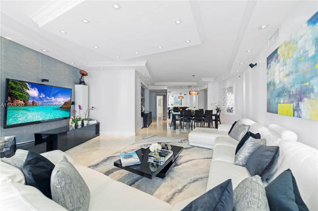 For Rent: $9,900 (3 beds, 3 baths, 2627 Square Feet)