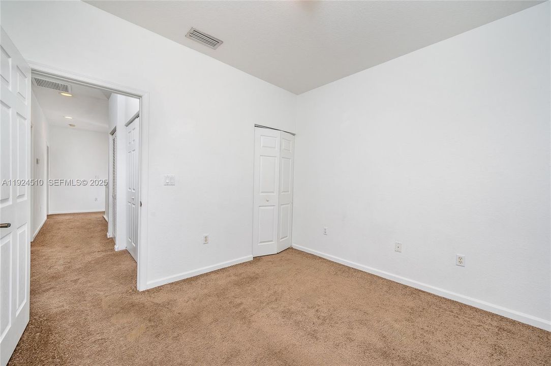 待售: $380,000 (3 贝兹, 2 浴室, 1459 平方英尺)