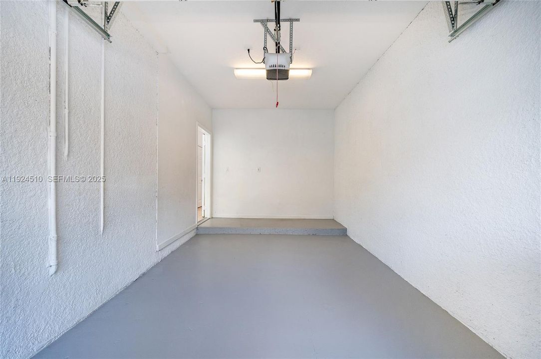 待售: $380,000 (3 贝兹, 2 浴室, 1459 平方英尺)