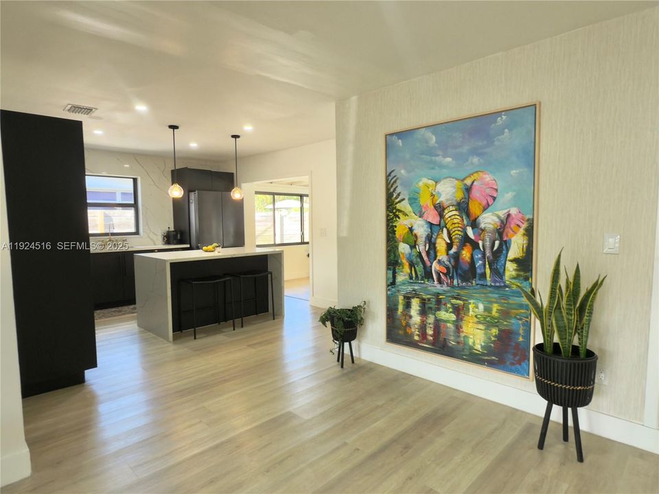 В аренду: $6,500 (4 спален, 2 ванн, 2245 Квадратных фут)