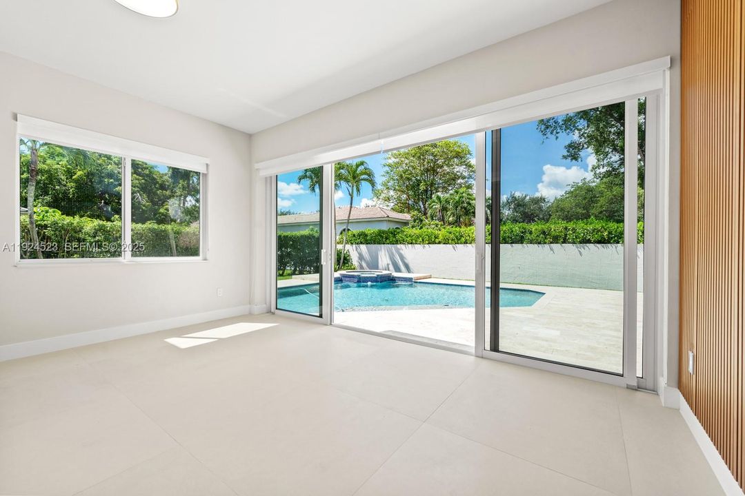 For Sale: $2,195,000 (5 beds, 3 baths, 3360 Square Feet)