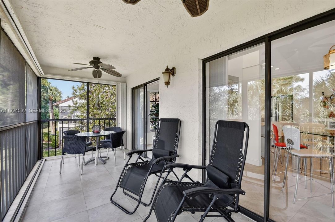 На продажу: $265,000 (3 спален, 2 ванн, 1396 Квадратных фут)