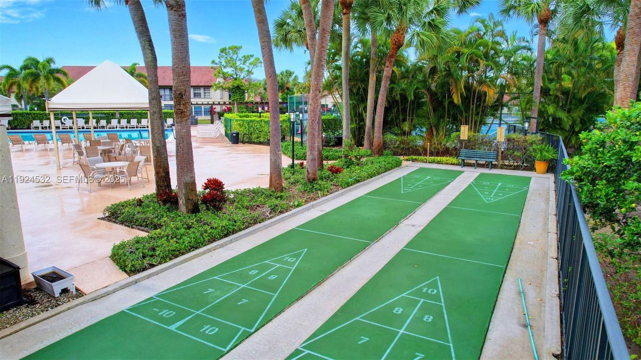 На продажу: $265,000 (3 спален, 2 ванн, 1396 Квадратных фут)