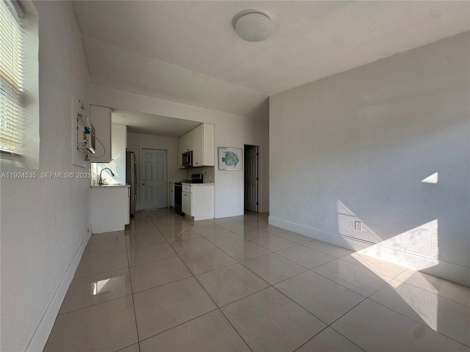 待售: $245,000 (2 贝兹, 1 浴室, 0 平方英尺)