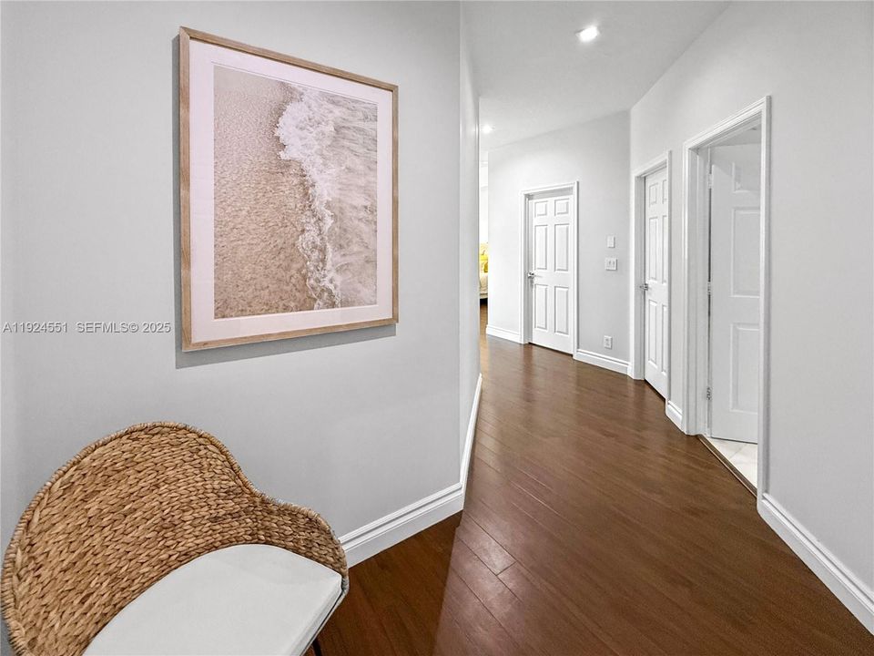 En Venta: $2,475,000 (5 camas, 5 baños, 4006 Pies cuadrados)