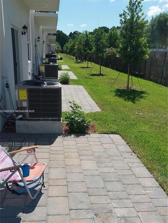 For Rent: $3,500 (4 beds, 2 baths, 1826 Square Feet)