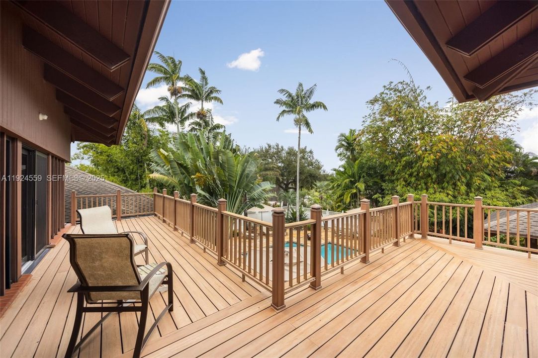 For Sale: $3,250,000 (3 beds, 3 baths, 4318 Square Feet)