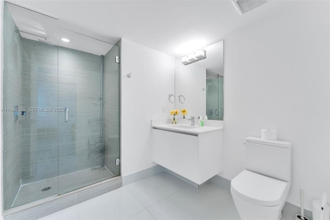 For Rent: $6,700 (3 beds, 3 baths, 1524 Square Feet)